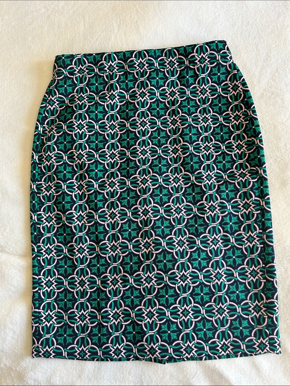 J. Crew Lined Pencil Skirt Latice Medallion, Size 00